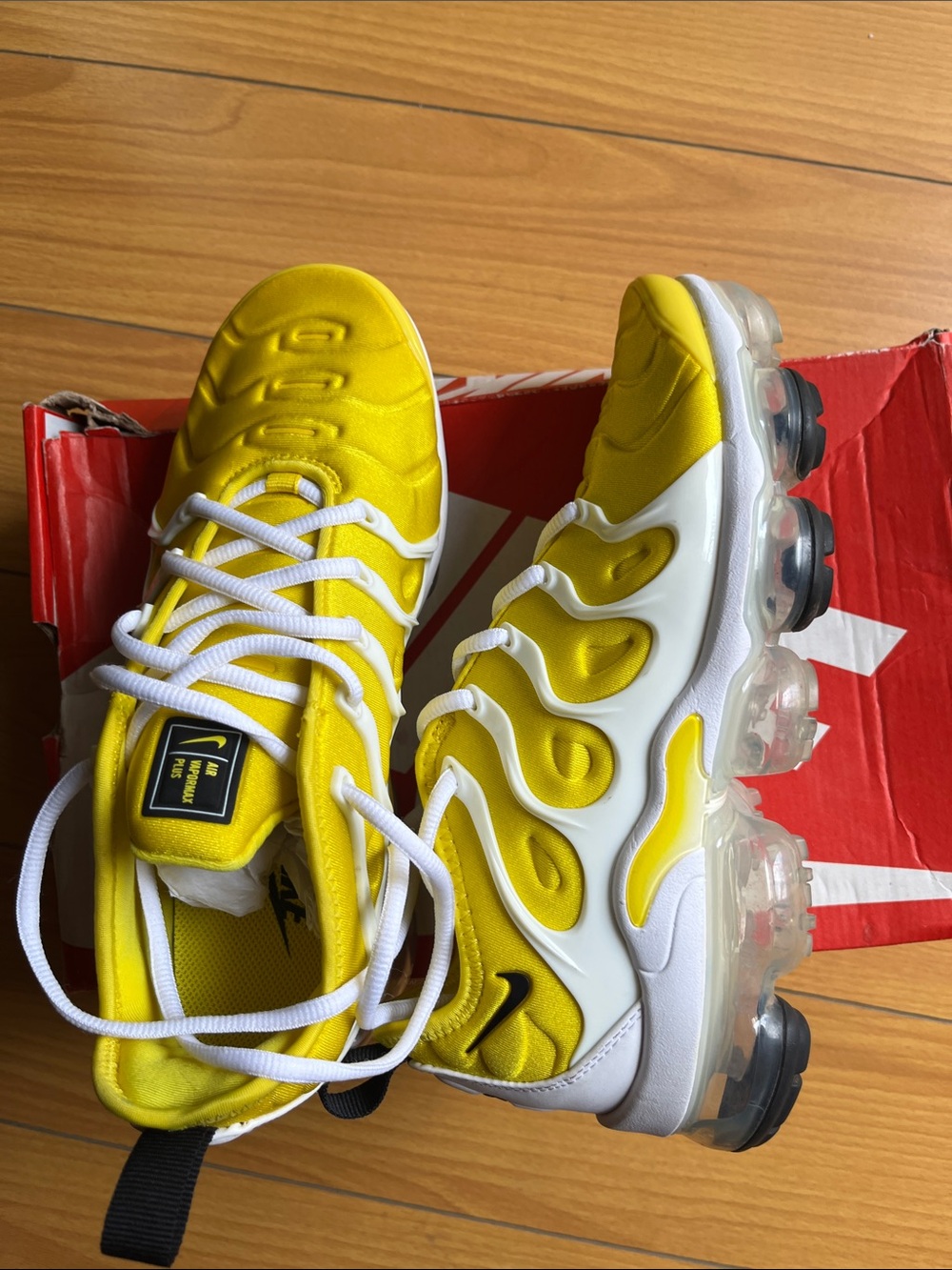 Nike Air VaporMax Plus W 7.5